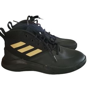 Adidas basketball shoes
